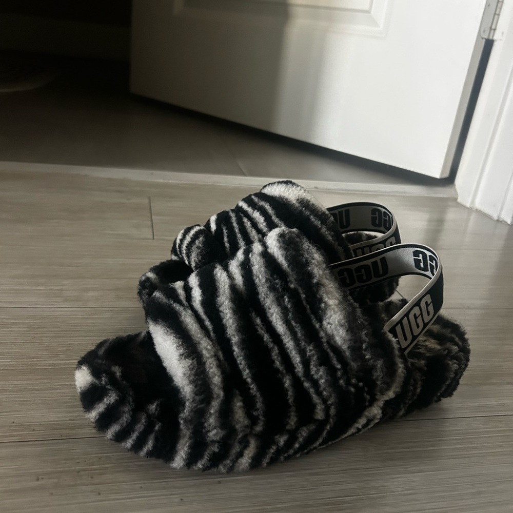 UGG Zebra Print Fluffy Slides